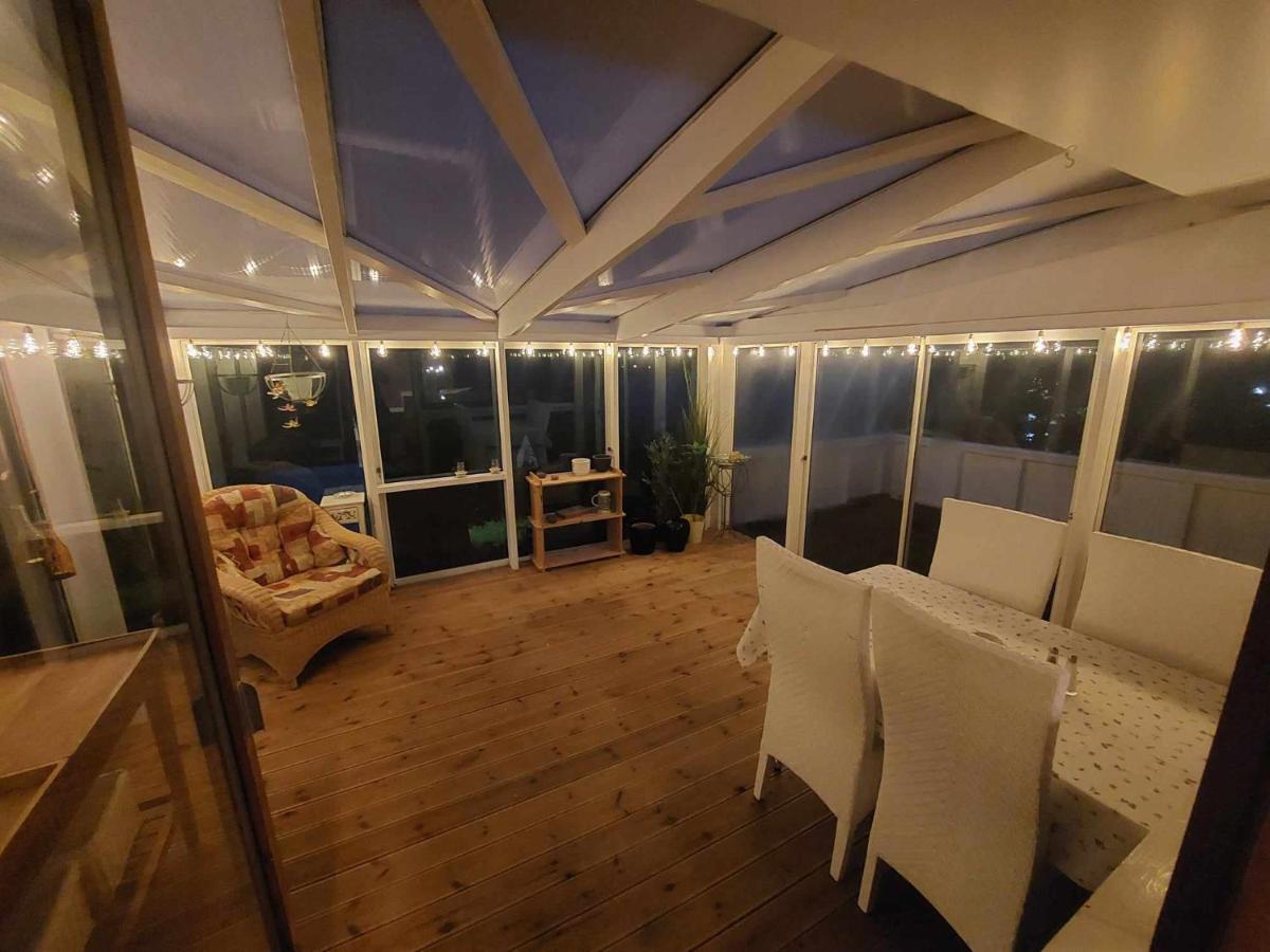 Fjord Guesthouse Funningsfjordur Bagian luar foto