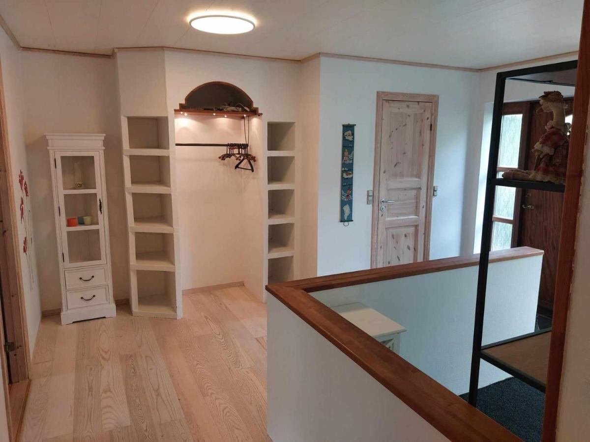 Fjord Guesthouse Funningsfjordur Bagian luar foto
